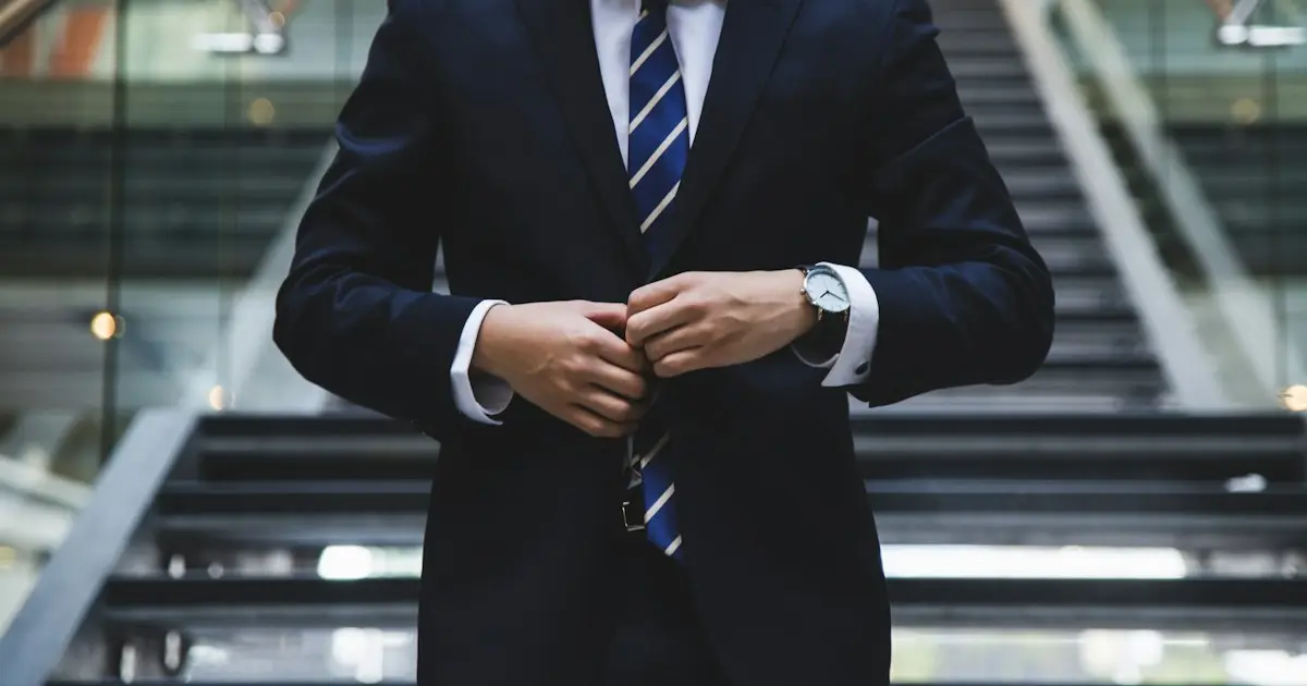 Elegancki strój formalny, symbol profesjonalizmu
